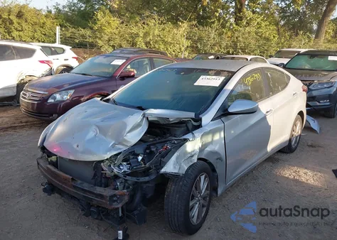 2015 Hyundai Elantra Se z USA, uszkodzony, nr VIN 5NPDH4AE9FH554550